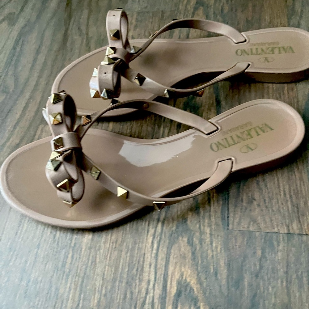 Rock Stud flip flops